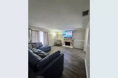 9785 Vine, Bloomington, CA 92316 - Photo 10