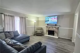 9785 Vine, Bloomington, CA 92316 - Photo 10