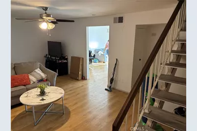 9753 Karmont, South Gate, CA 90280 - Photo 12