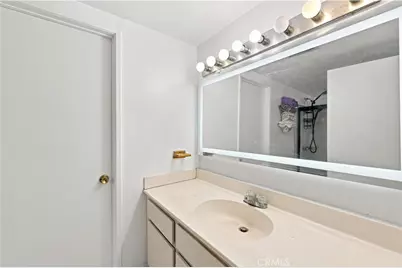 106 Racquet Club, Compton, CA 90220 - Photo 16
