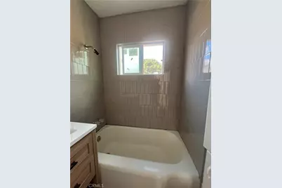 5340 Dewar Avenue, East Los Angeles, CA 90022 - Photo 6