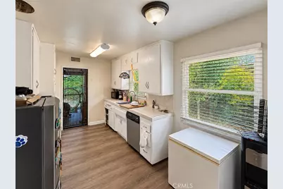 9341 Skylark Boulevard, Garden Grove, CA 92841 - Photo 8