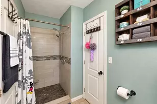 17359 Hawthorne Ave, Fontana, CA 92335 - Photo 14
