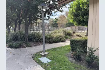 10045 Karmont, South Gate, CA 90280 - Photo 20