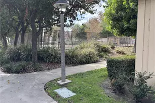 10045 Karmont, South Gate, CA 90280 - Photo 20