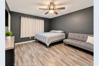 10045 Karmont, South Gate, CA 90280 - Photo 10