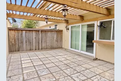 10045 Karmont, South Gate, CA 90280 - Photo 16