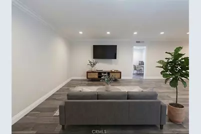 5354 Lindley #204, Encino, CA 91316 - Photo 2