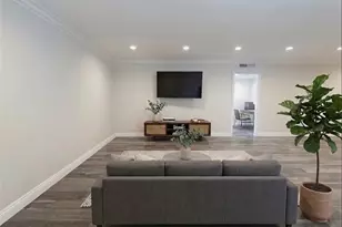 5354 Lindley, Encino, CA 91316 - Photo 2