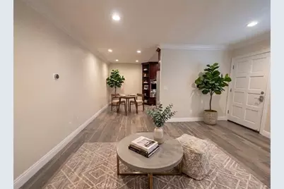 5354 Lindley #204, Encino, CA 91316 - Photo 4