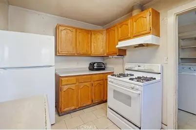 2821 N Hollister Avenue, Los Angeles, CA 90032 - Photo 16