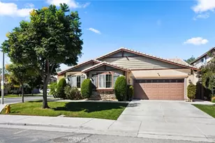 30411 Lamplighter Ln, Menifee, CA 92584 - Photo 4
