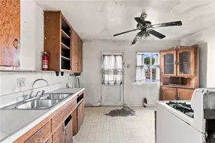 7191 Kuhl, Commerce, CA 90040 - Photo 10