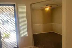 28984 River Oaks Ln, Highland, CA 92346 - Photo 10