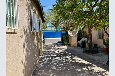 4065 Wadsworth, Los Angeles, CA 90011 - Photo 6