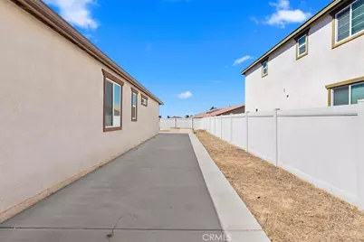 4662 Palmilla, Perris, CA 92571 - Photo 46