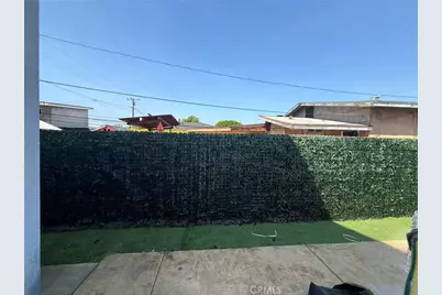 1231 S Rowan Avenue, Los Angeles, CA 90023 - Photo 30