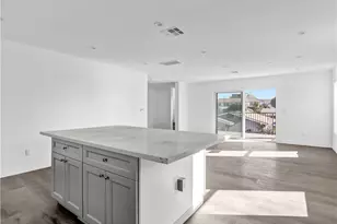 1231 S Rowan Ave, Los Angeles, CA 90023 - Photo 18