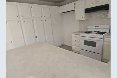 5950 Imperial, South Gate, CA 90280 - Photo 8