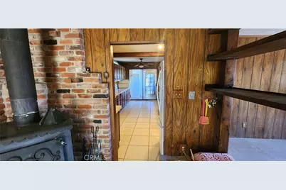 12116 E Avenue V10, Pearblossom, CA 93553 - Photo 36