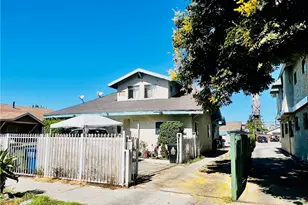 1081 W 39th, Los Angeles, CA 90037 - Photo 10