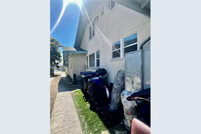 1081 W 39th, Los Angeles, CA 90037 - Photo 4