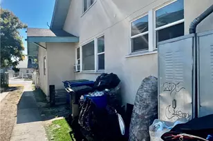 1081 W 39th, Los Angeles, CA 90037 - Photo 4