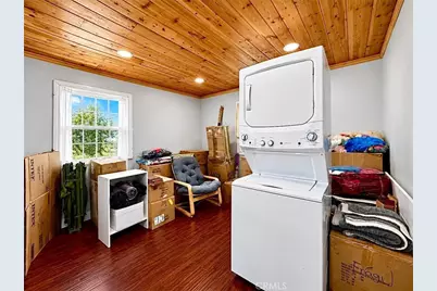 1115 E 105th Street, Los Angeles, CA 90002 - Photo 10