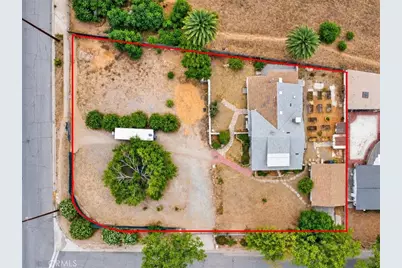 2950 N Golden Avenue, San Bernardino, CA 92404 - Photo 2