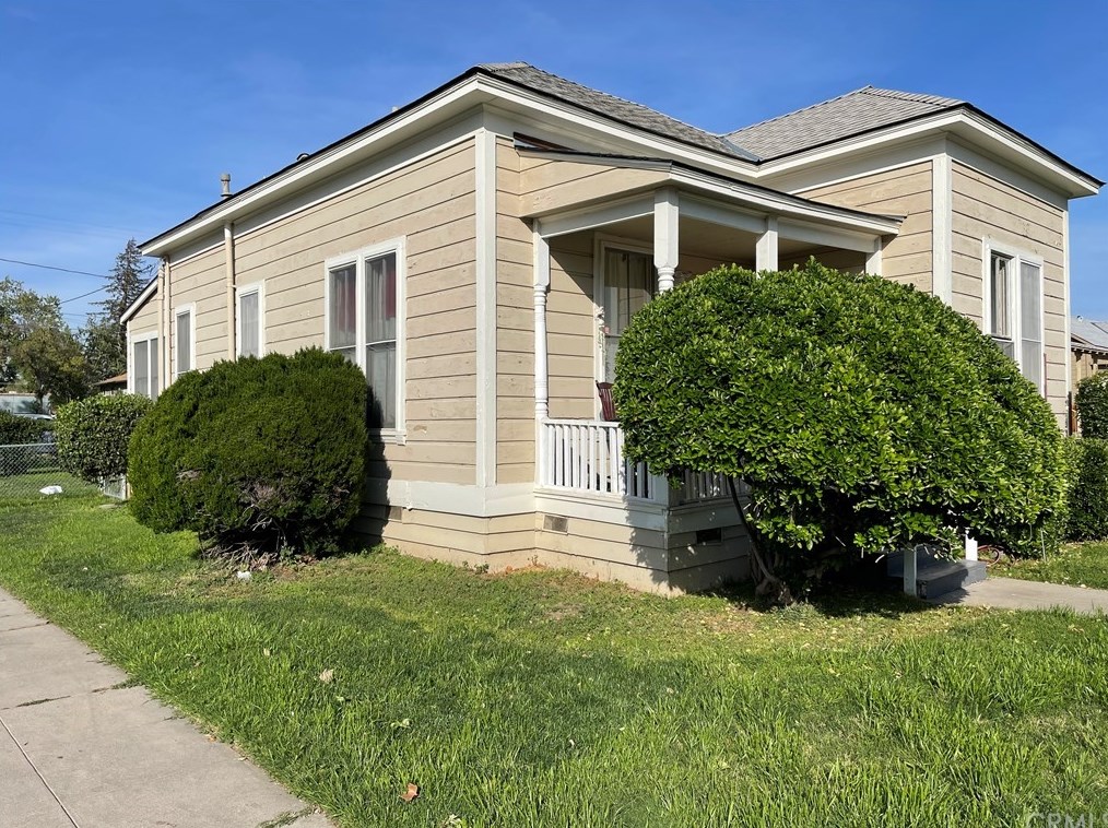 259 W 18th St, Merced, CA 95340