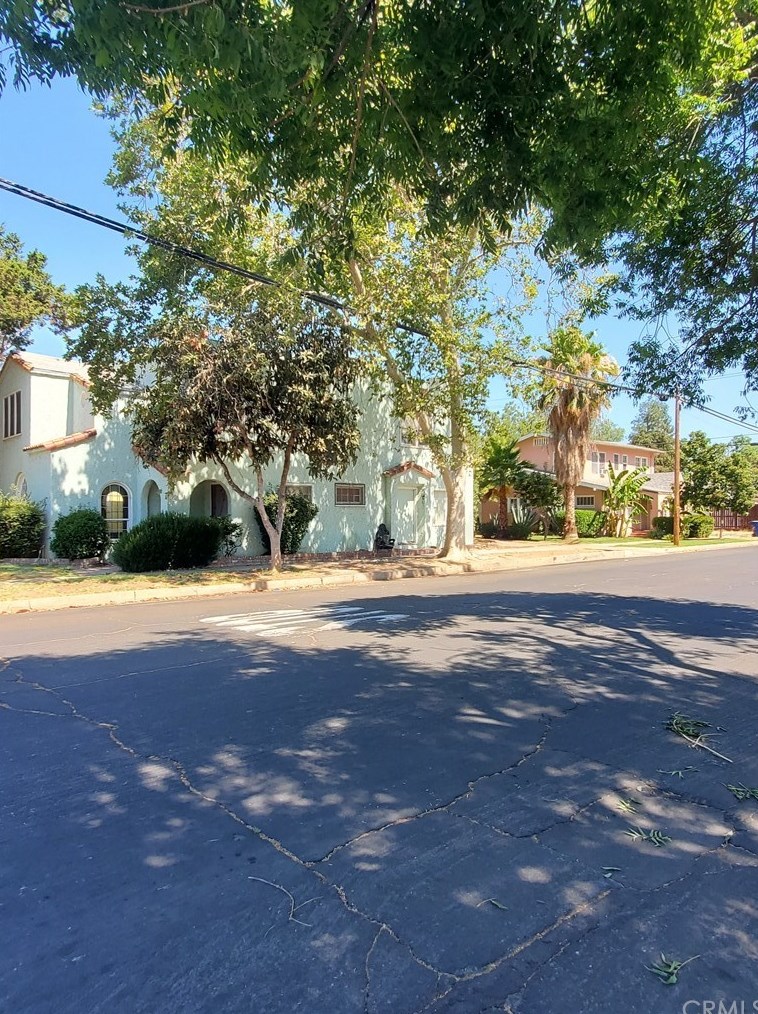 1909 P St, Merced CA  95340-3518 exterior