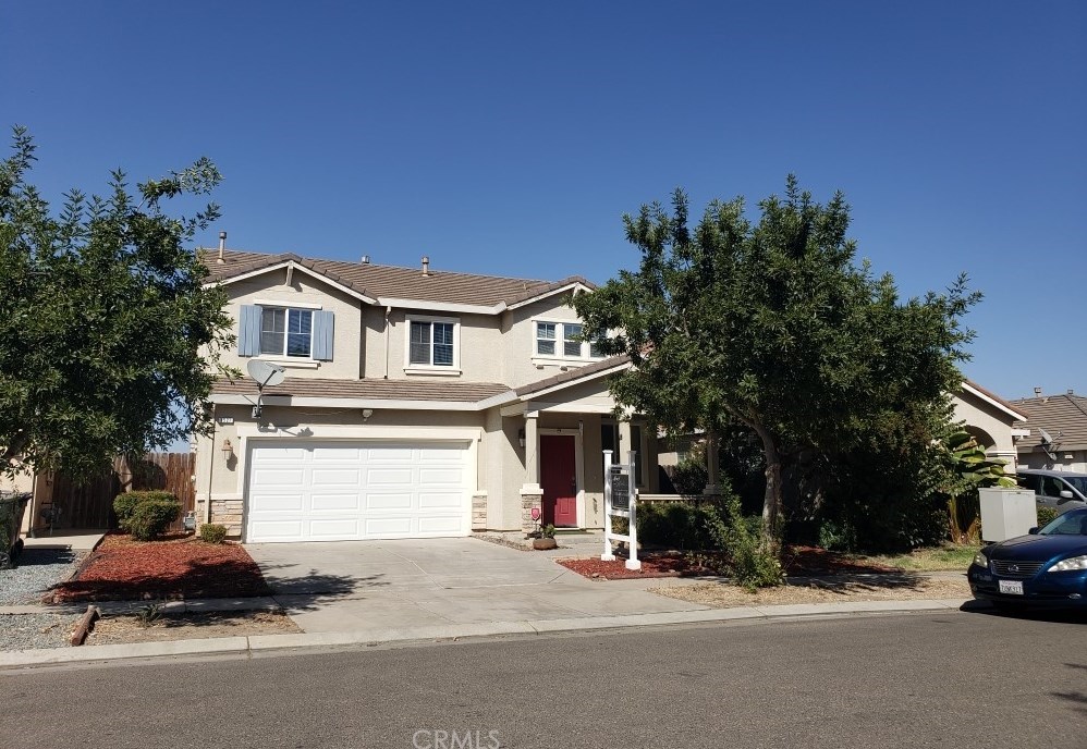 1521 La Sierra St, Merced, CA 95348-9101