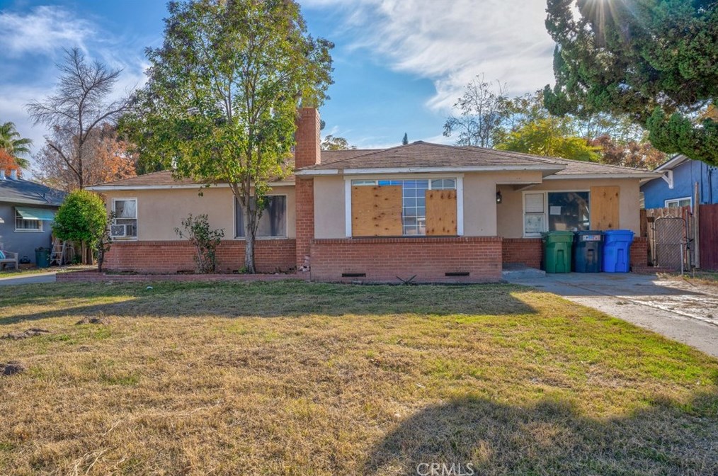 90 E Syracuse Ave, Turlock, CA 95380