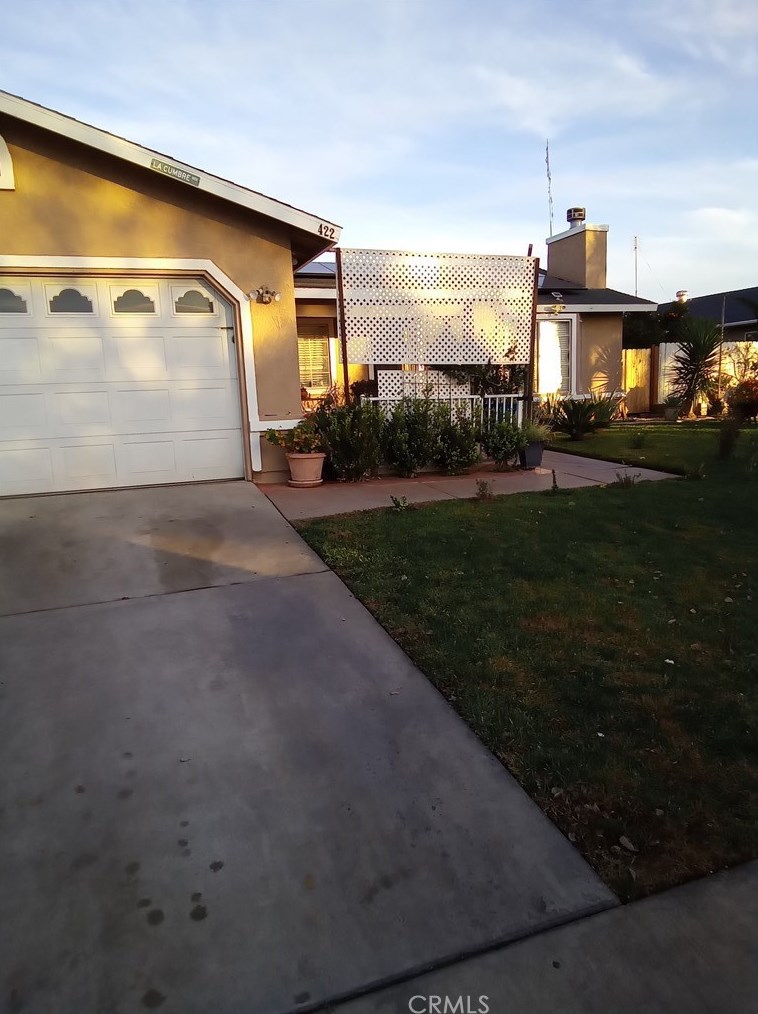 422 Las Brisas Ct, Merced, CA 95341-6940