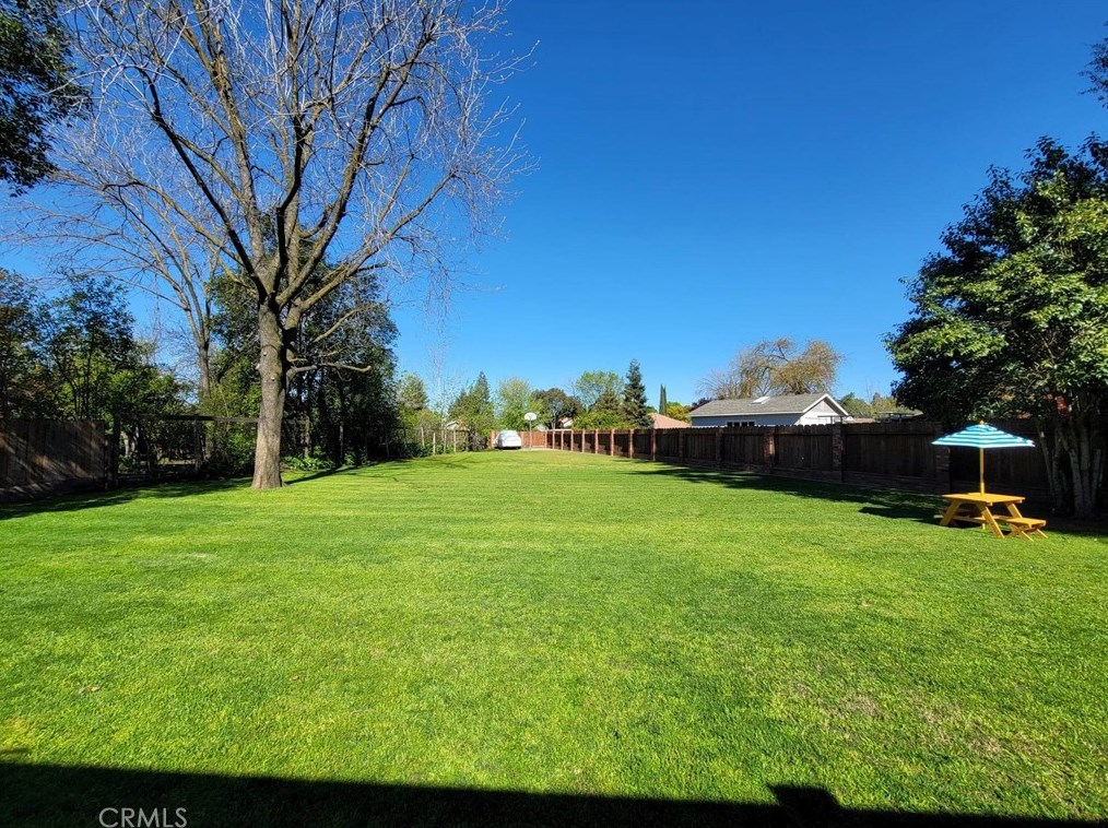 1541 North Bear Creek Dr, Merced CA  95340-2662 exterior