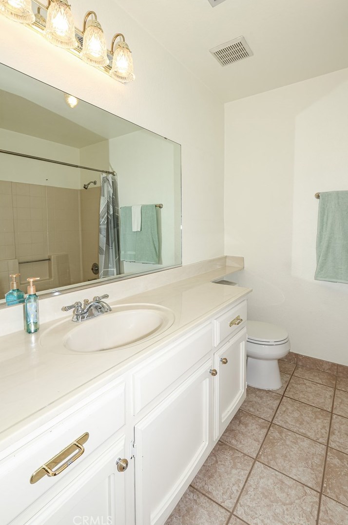 2869 St Thomas Ct, Merced CA  95348-3370 exterior