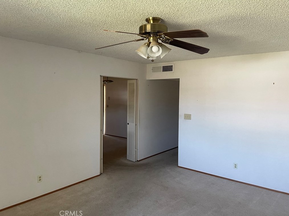 145 Charlene Dr, Sharon, CA 93610