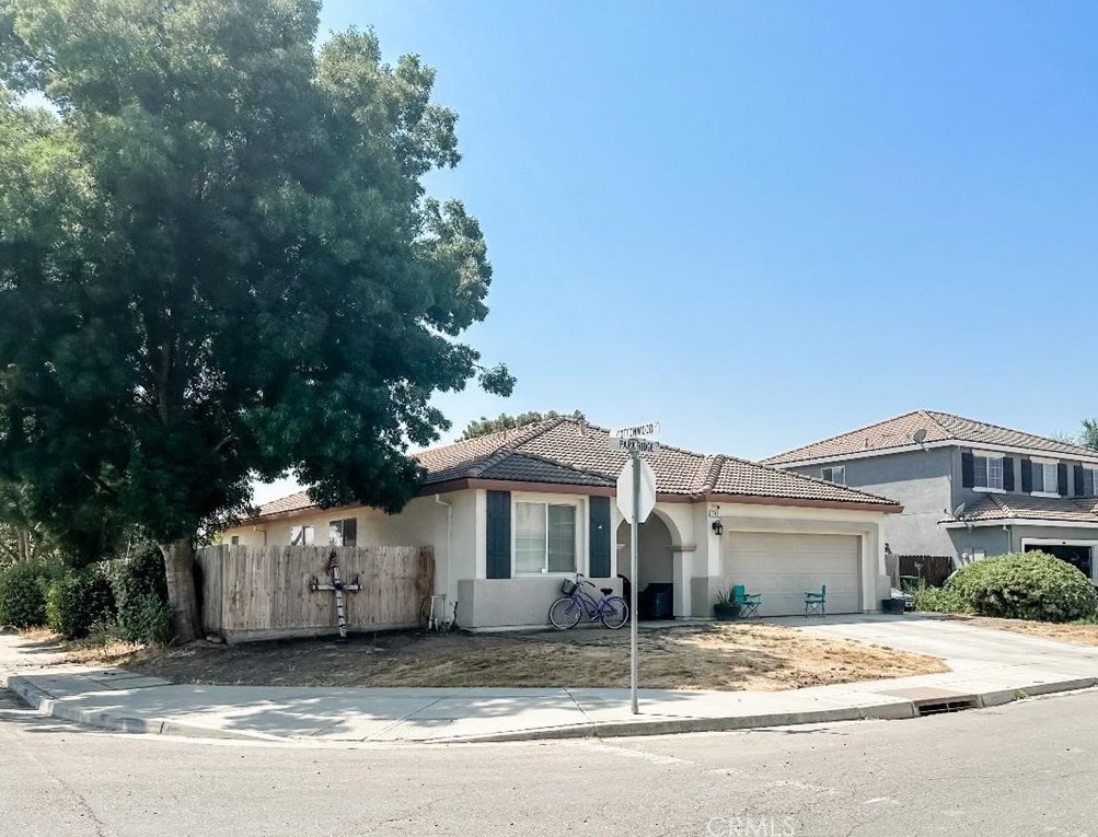 595 Parkridge Ct, Sharon, CA 93610