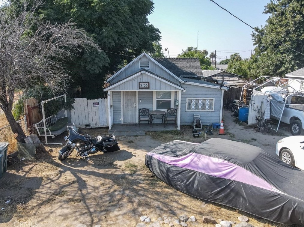 2135 Pine St, Ceres, CA 95307-3620