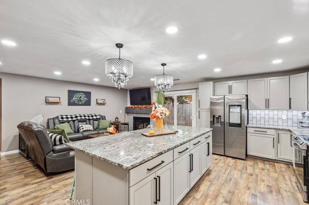 3310 Shamrock Pl, Merced CA  95340-1680 exterior