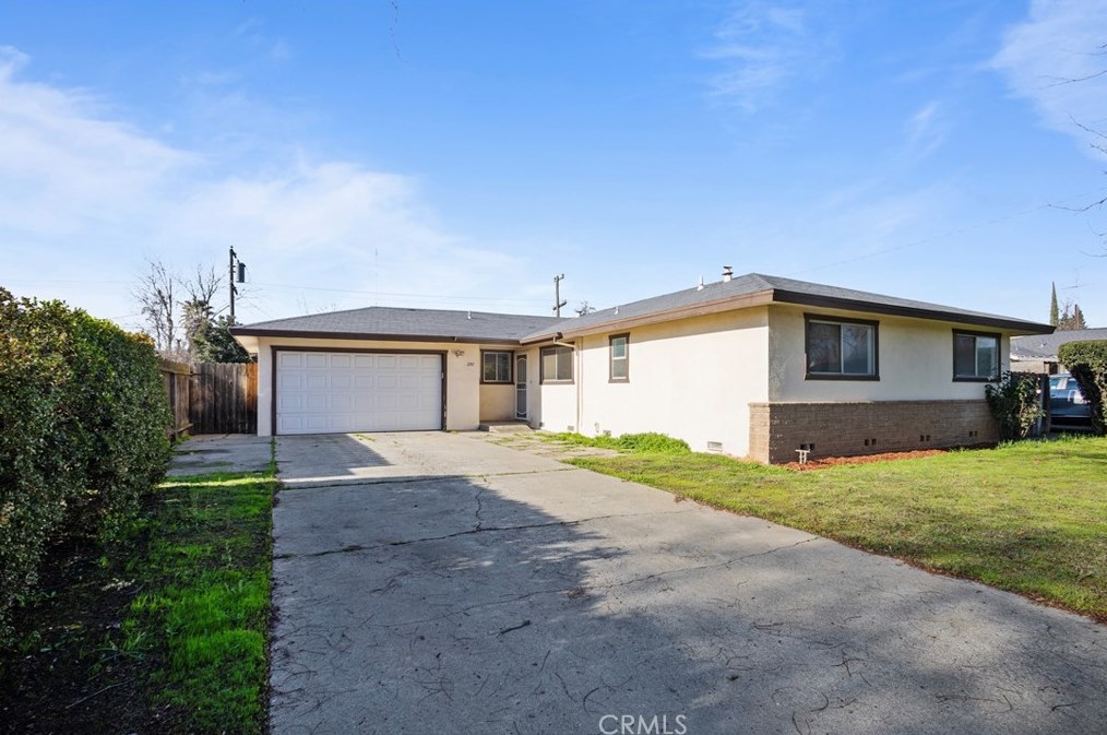 2747 Midge Ave, Merced, CA 95340-3130
