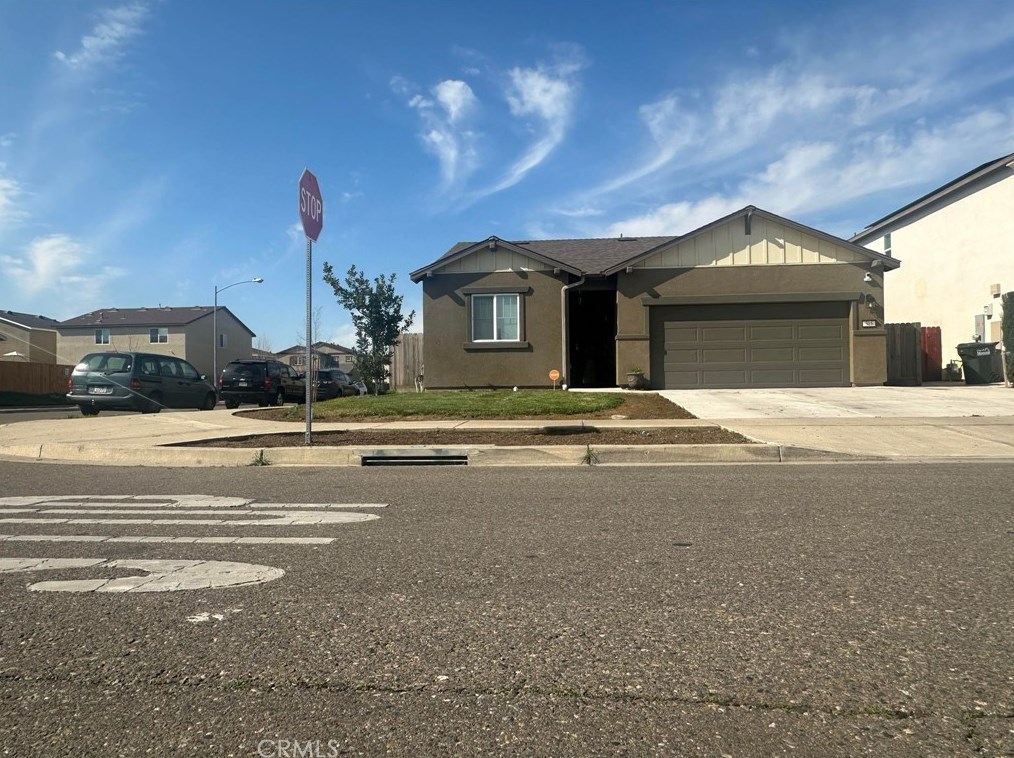315 Ostrander Ave, Merced, CA 95341