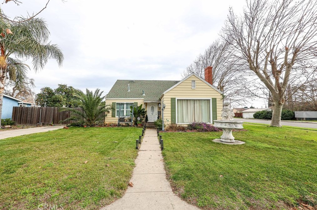 845 Main St, Livingston, CA 95334