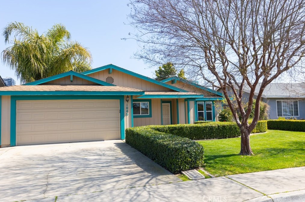 1046 Olds Ave, Livingston, CA 95334-9798