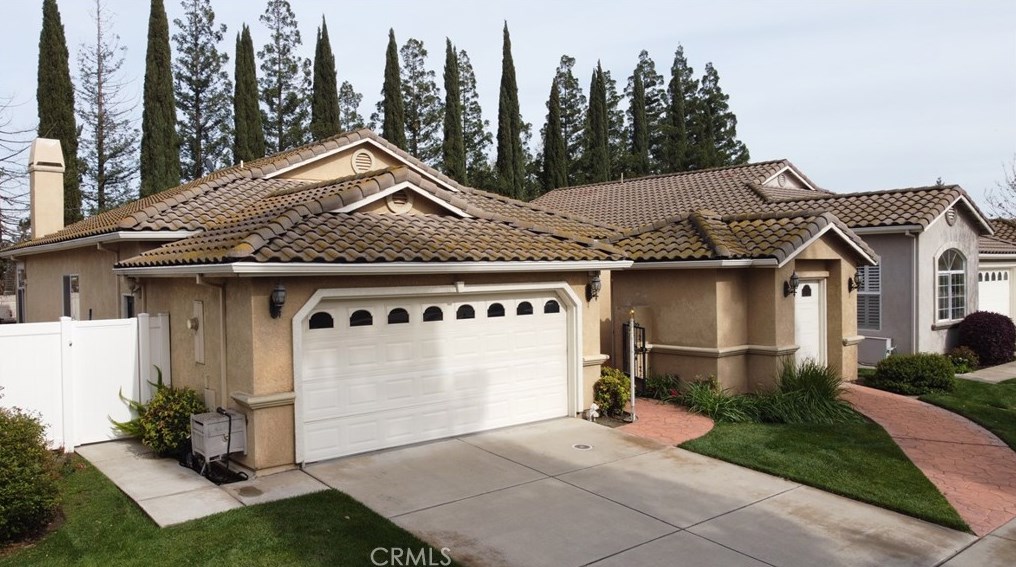 185 Little Johns Creek Dr, Valley Home, CA 95361