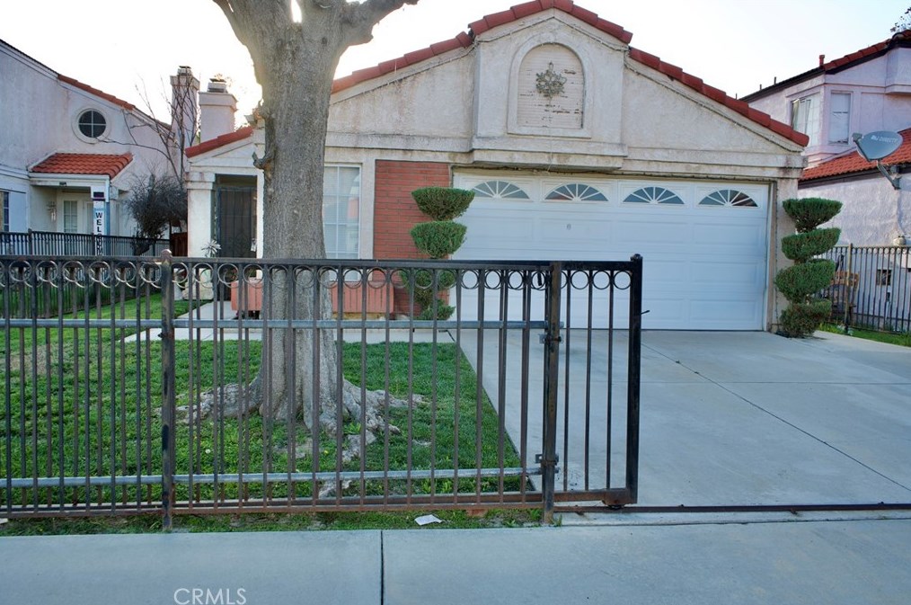 1498 Ashbury Way, Perris, CA 92571