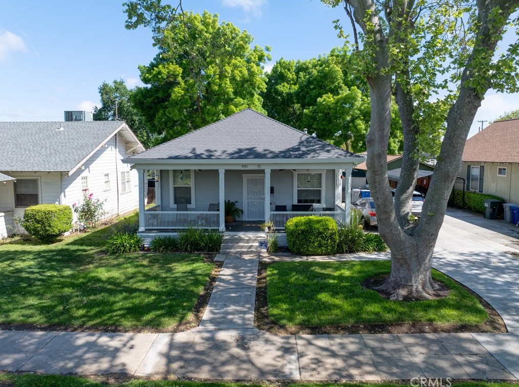 831 W 22nd St, Merced, CA 95340