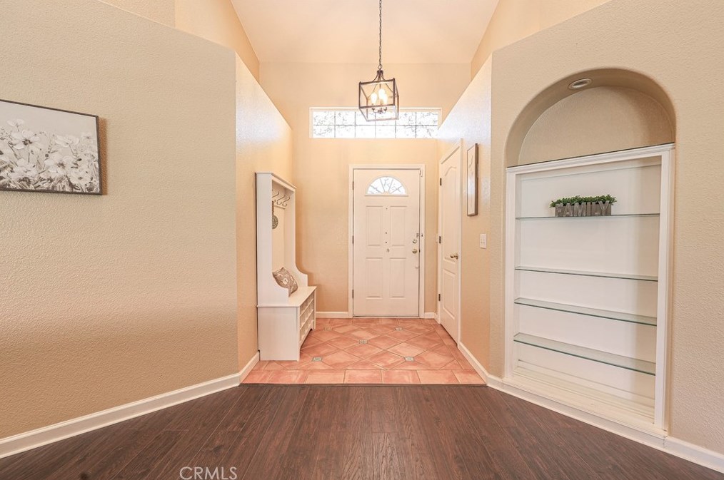 1143 Teal Ct, Merced, CA 95340-8460