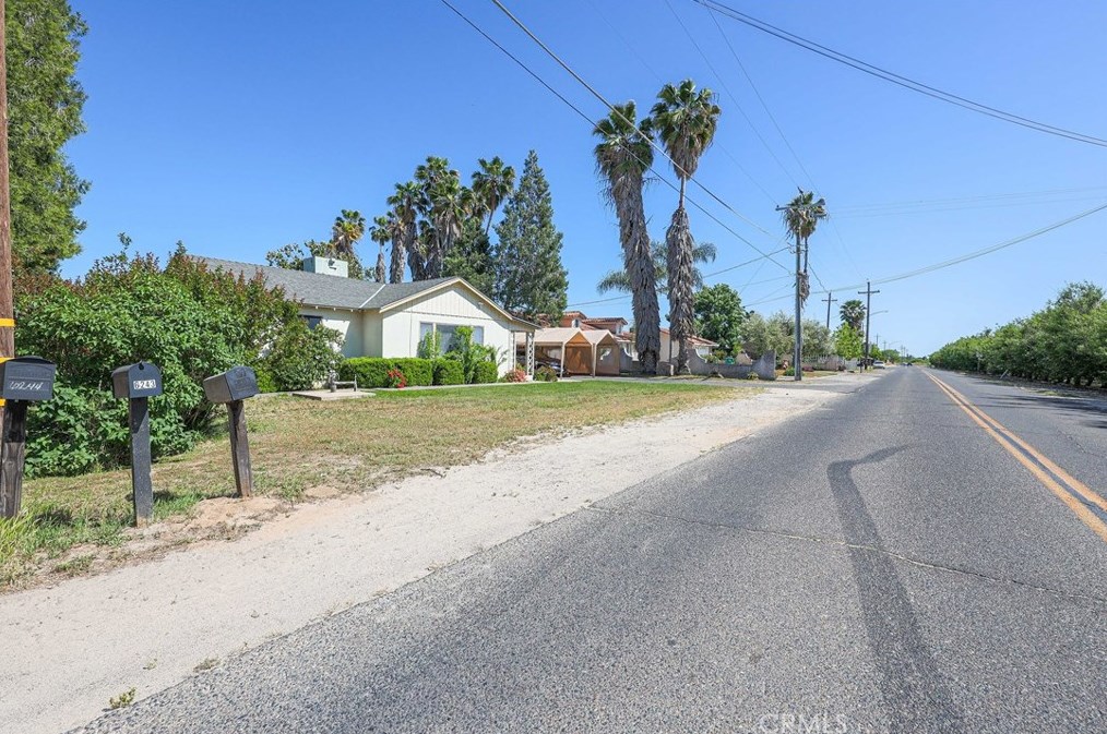 6210 Cypress Ave, Winton, CA 95388