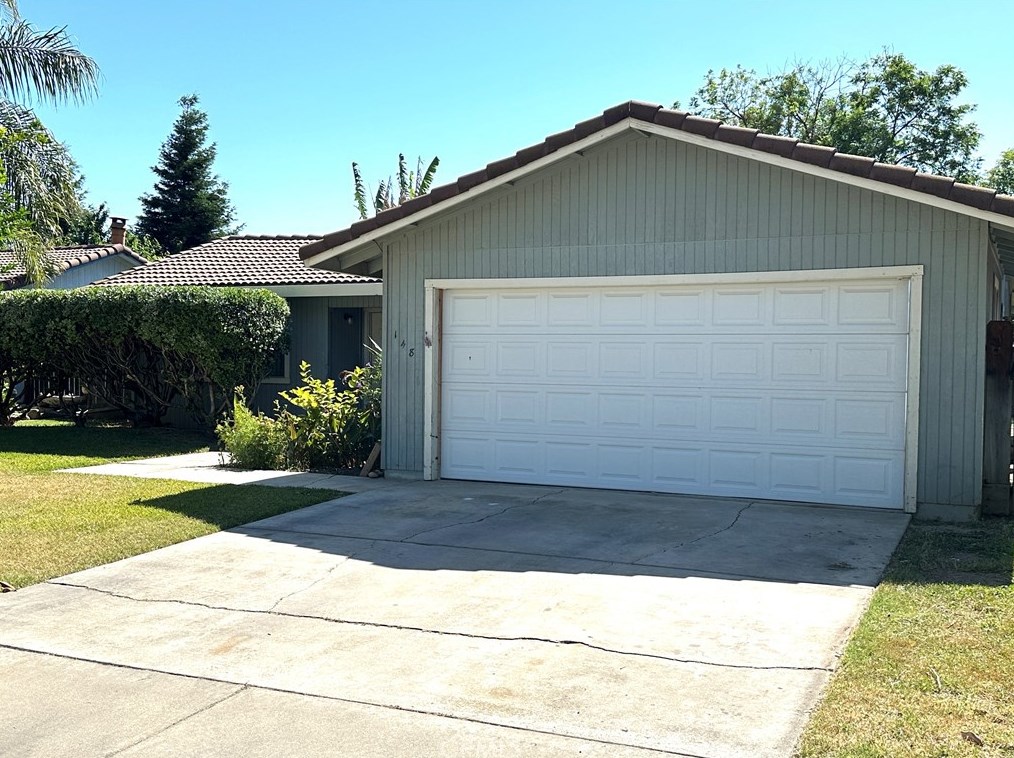 148 Sweetwater Ave, Merced, CA 95341